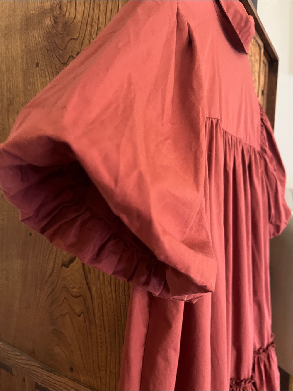 Moodie Rust Button-Front Ruffle Hem Short Sleeve Top - Picture 5 of 7